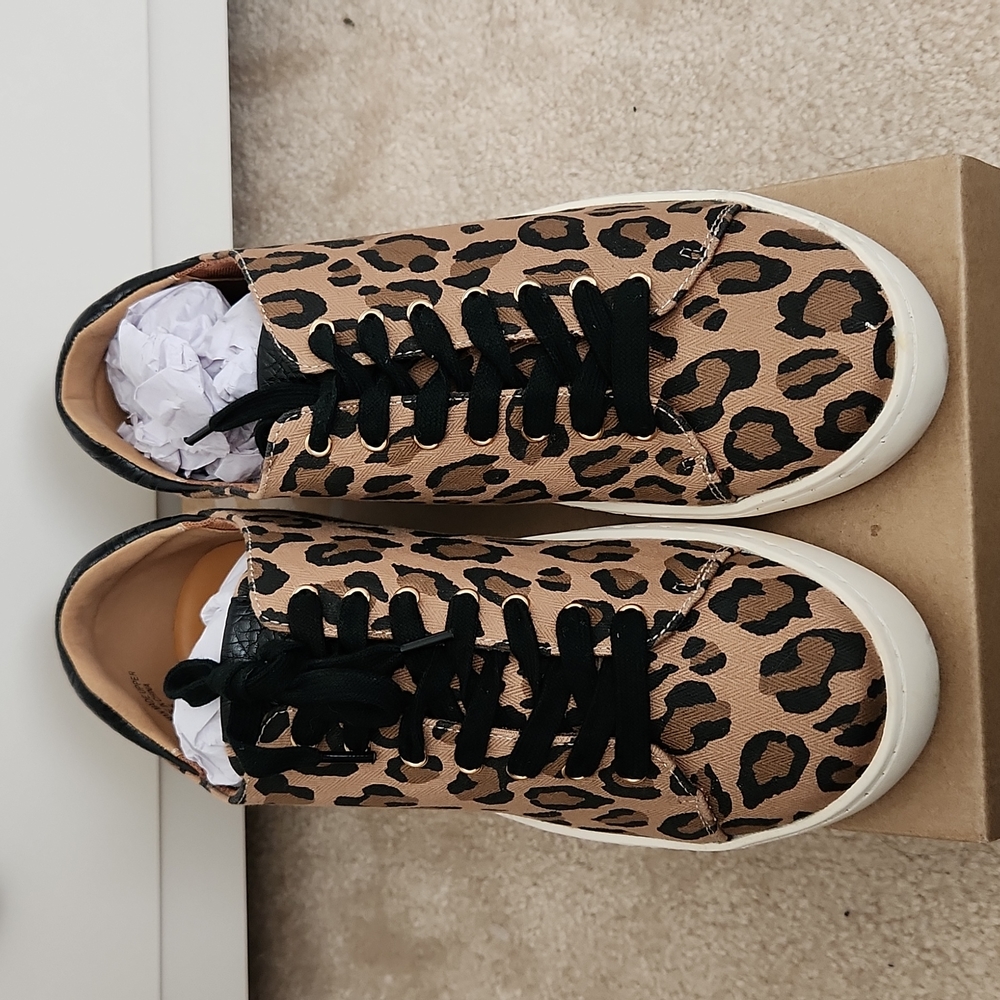 Leopard sneakers